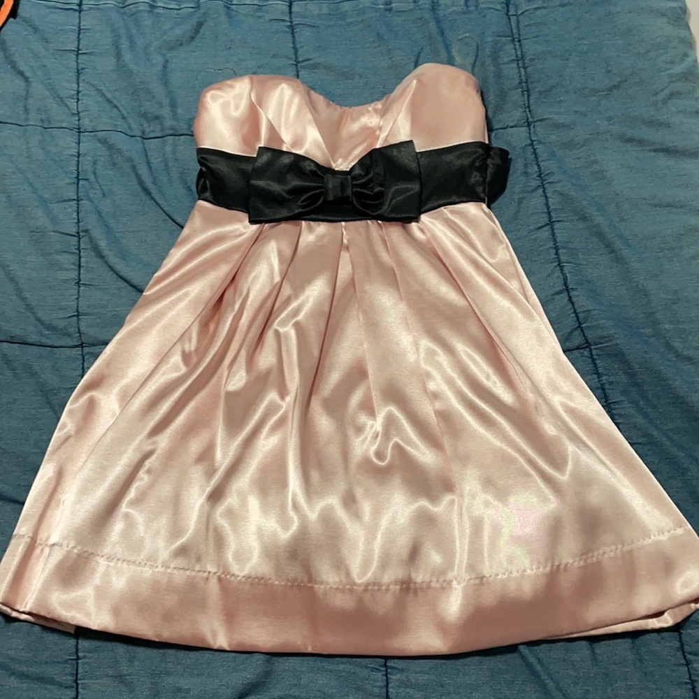 Strapless satin pink dress